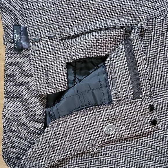 Women's Ann Taylor Signature Pants in Houndstooth, Brown, Size 6P, Pre-owned - Picture 6 of 8